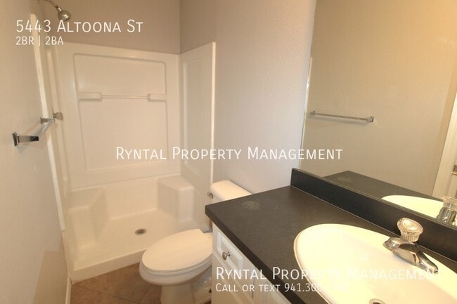 Building Photo - 5443 Altoona St