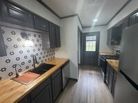 Building Photo - WaveHaus