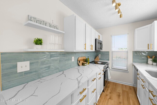 Building Photo - 1105 Mimosa Cove Ct W