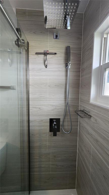 Building Photo - 202 Bedford Trail