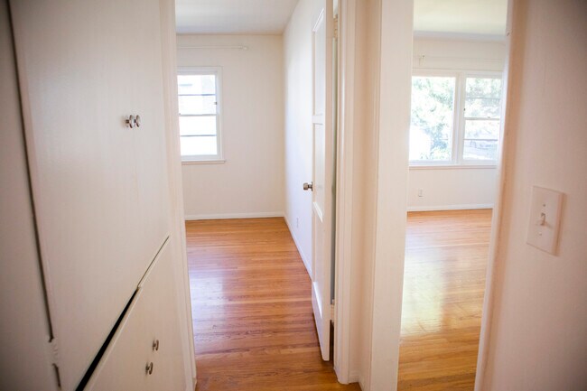 Hall - 1124 Chelsea Ave