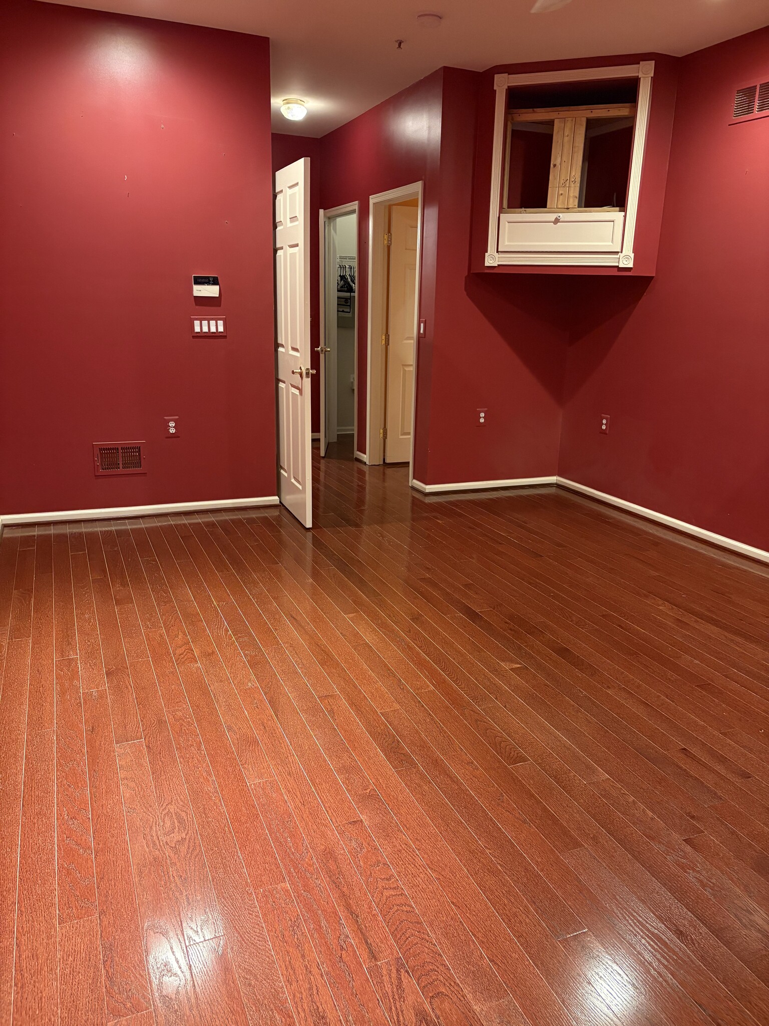 Building Photo - 950 Nathaniel Trl