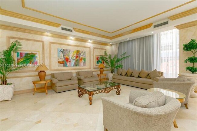 Building Photo - 8855 Collins Ave