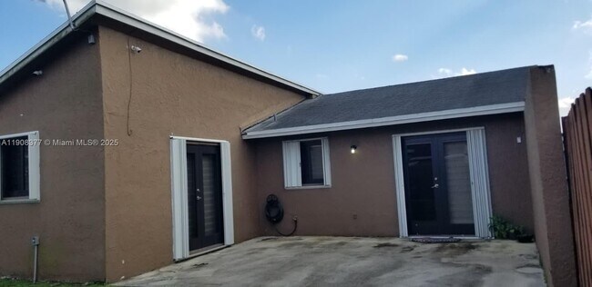 Building Photo - 16239 SW 305th St