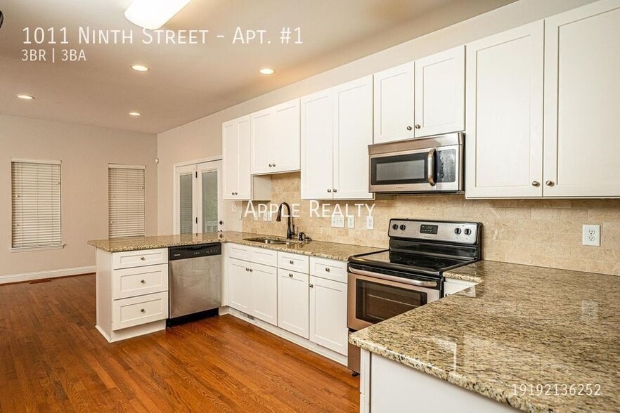 Building Photo - 1011 Ninth St