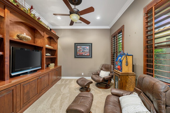 Building Photo - 48532 Bighorn Dr