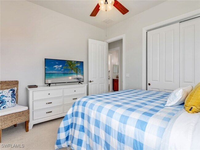 Building Photo - 6096 Dogleg Dr