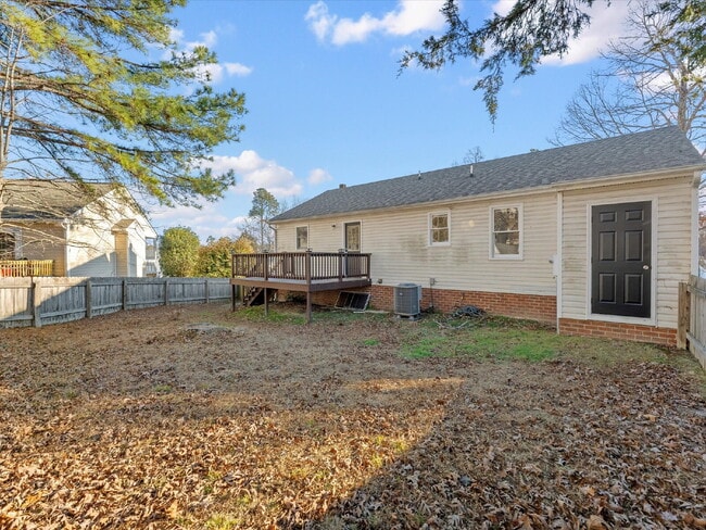 Building Photo - 11330 Bailey Woods Dr