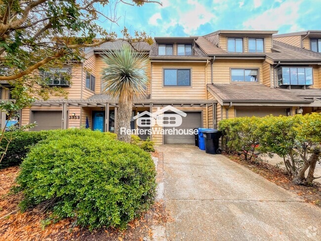 Building Photo - 3961 Aeries Way