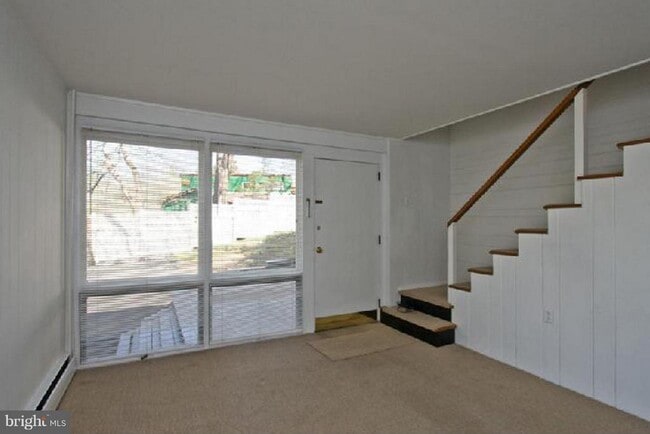 Building Photo - 10A Stoney Hill Rd