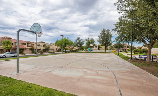 Building Photo - 2180 E Cochise Ave