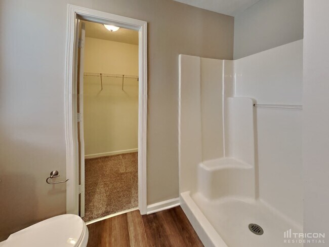 Building Photo - 1607 Blankenship Dr