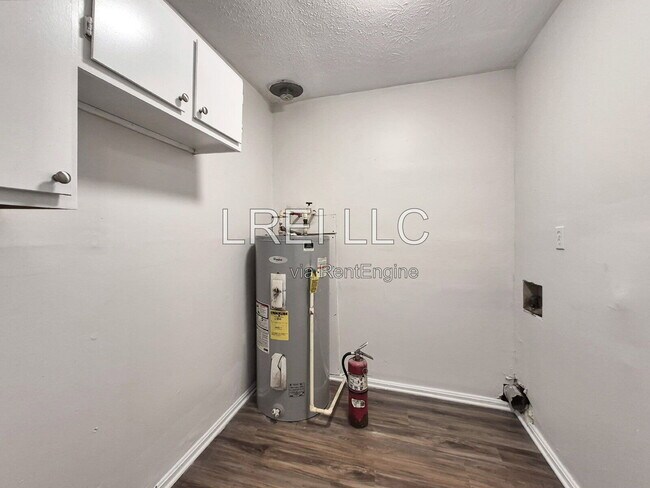 Building Photo - 1710 Gallagher St