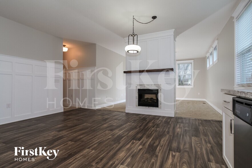 Building Photo - 3962 Snowcreek Dr