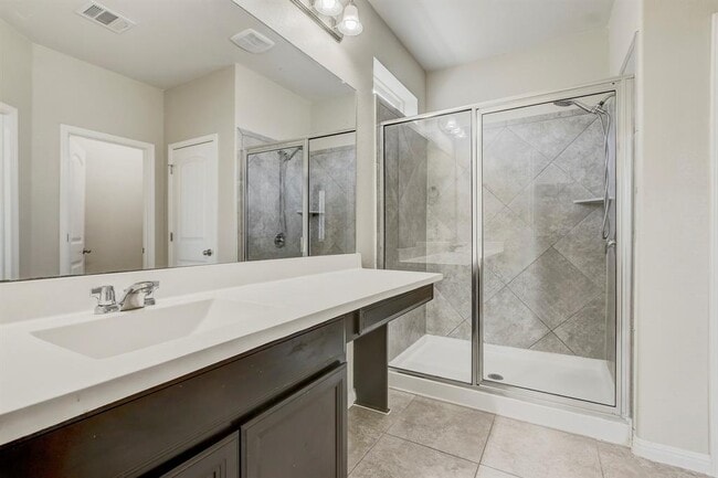 Building Photo - 356 Quarry Ln