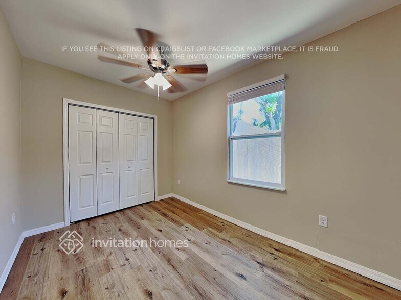 Building Photo - 2545 17th Ave S