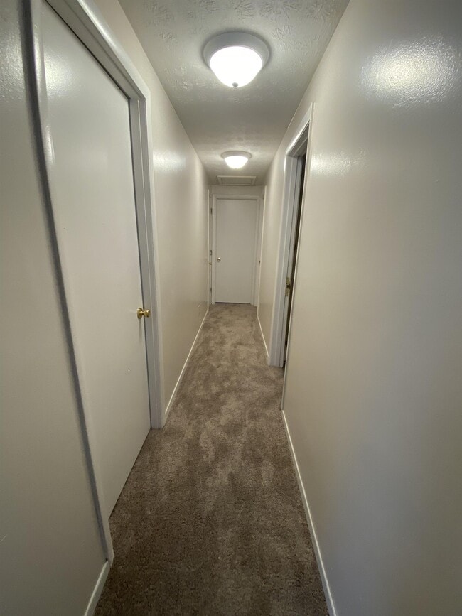 Building Photo - 2664 Pontiac St