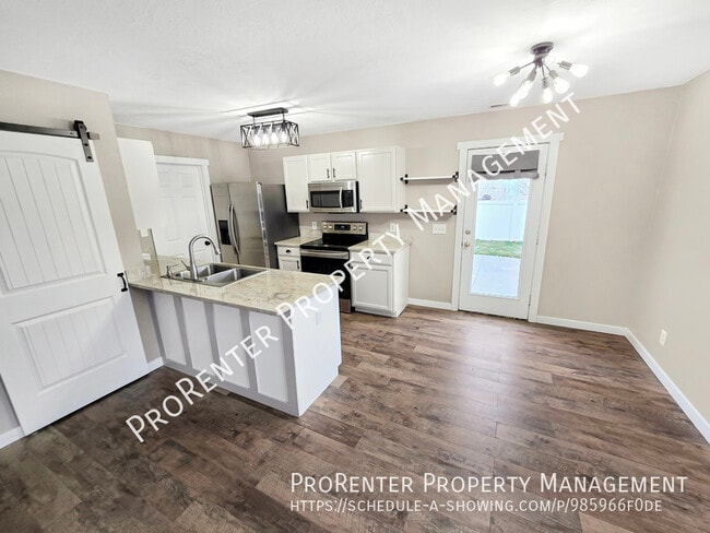 Building Photo - 1984 N 2125 W