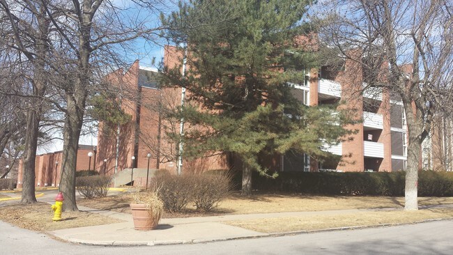 Building Photo - 3702 Jackson St