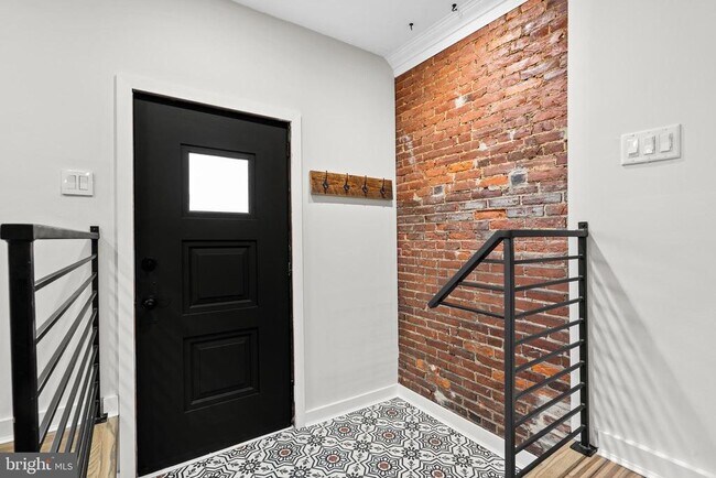 Building Photo - 1314 E Berks St