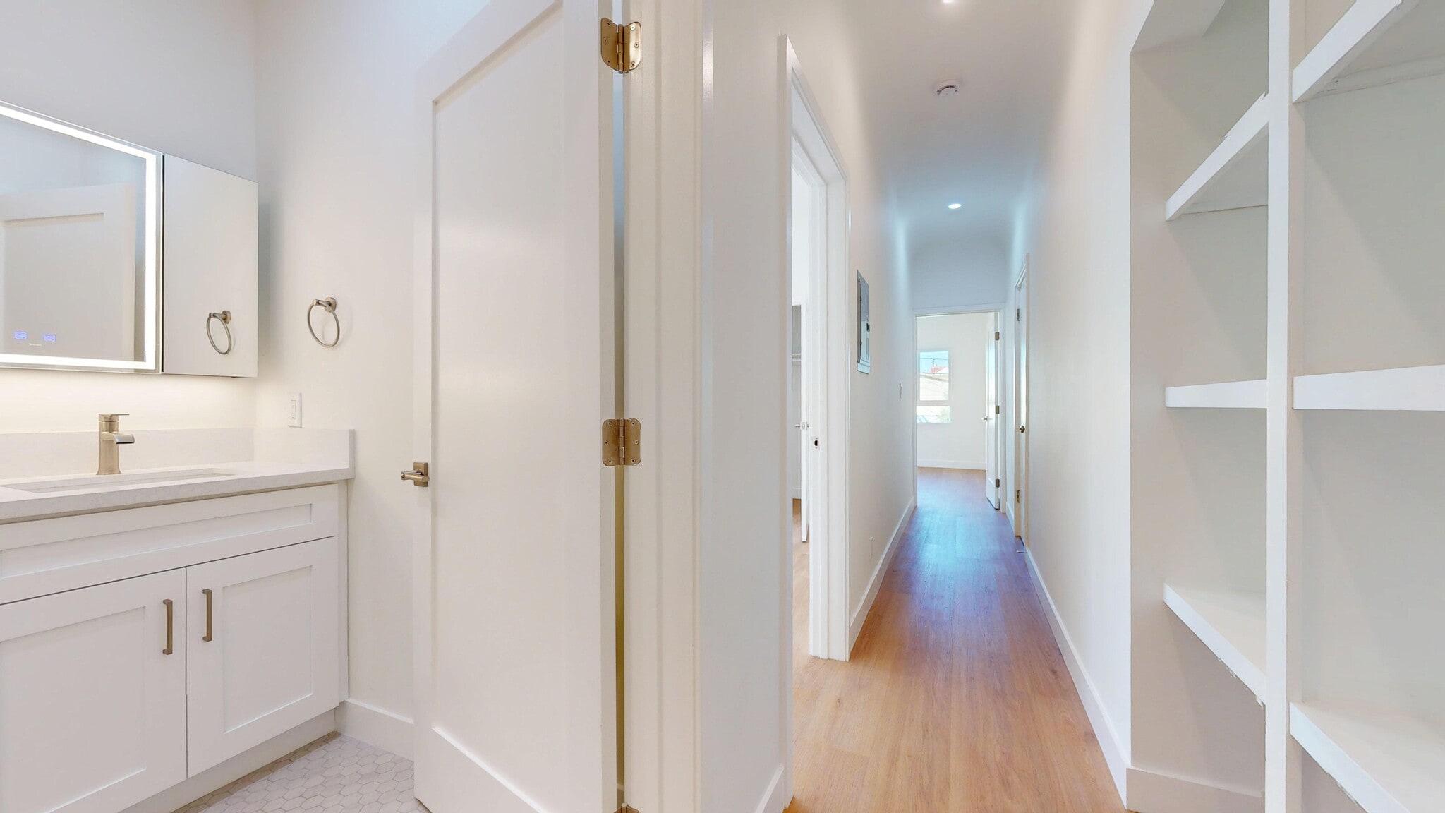 Building Photo - 5133 W 21st St