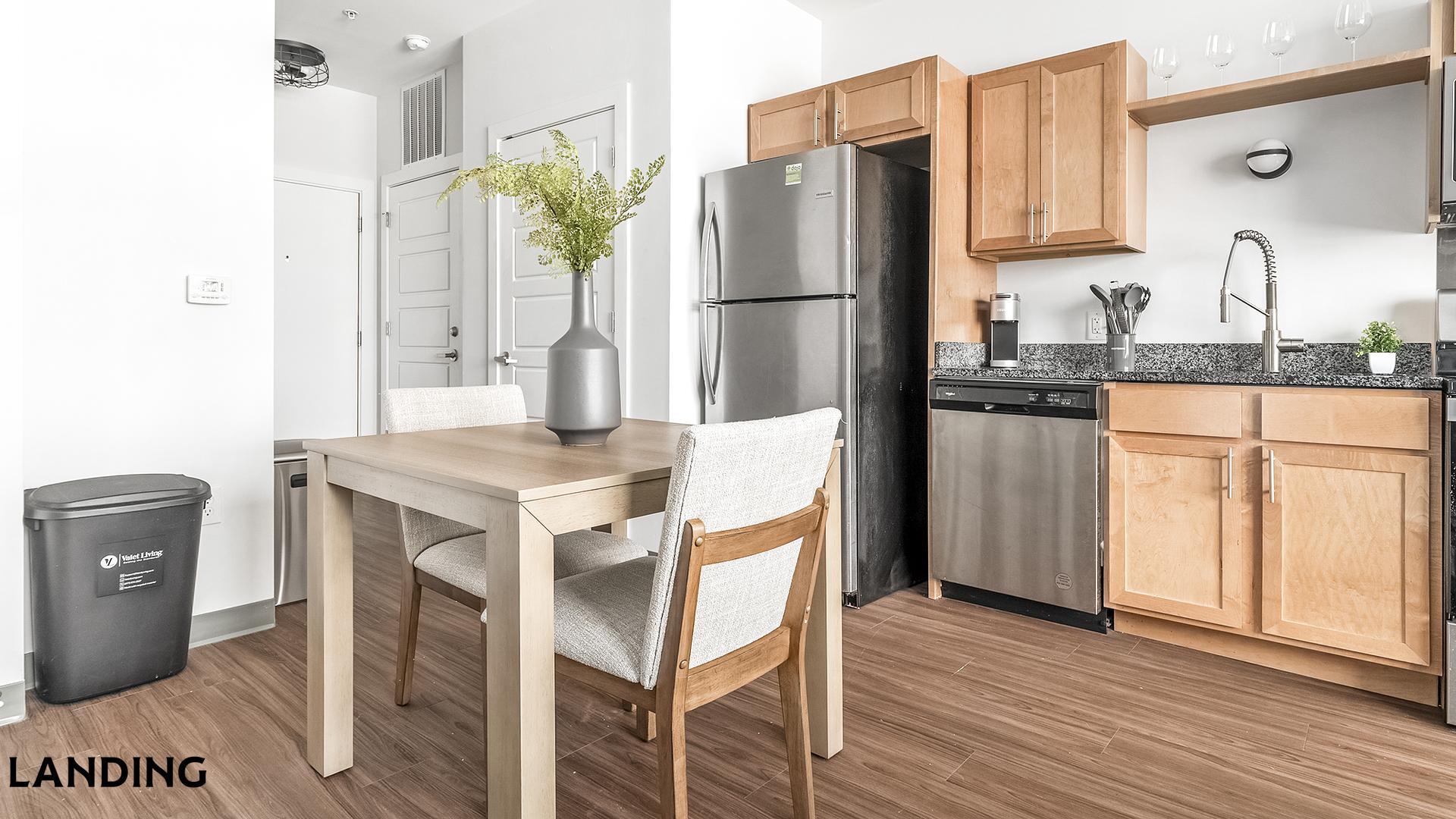 Building Photo - 302 13th St S