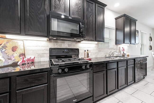 Building Photo - 4335 Careybrook Ln