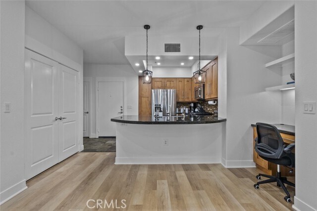 Building Photo - 24507 Town Center Dr