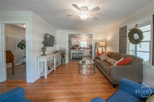 Building Photo - 180 Sherwood Dr