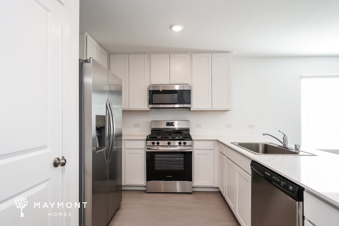 Building Photo - 3033 Tooley Dr