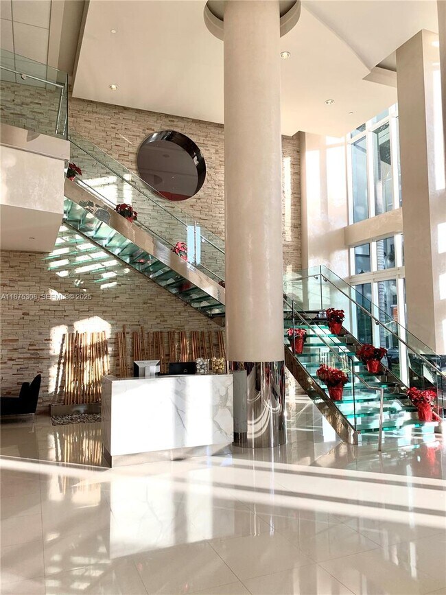 Building Photo - 41 SE 5th St