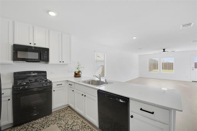 Building Photo - 7925 Clements St