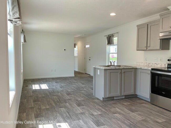 Building Photo - 1154 US-9