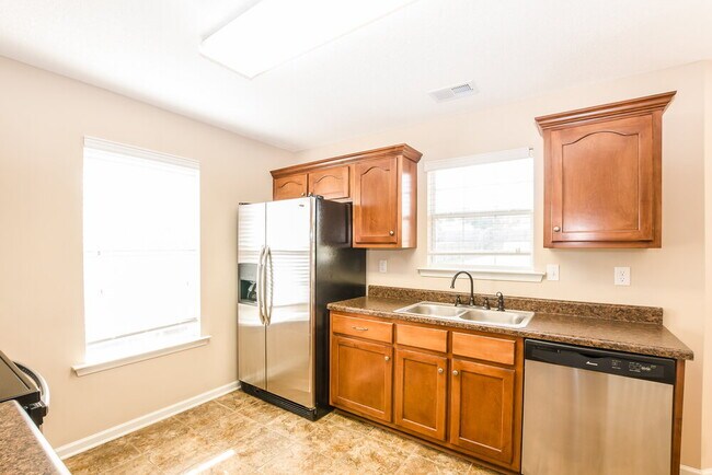 Building Photo - 2847 Flora Lee Dr