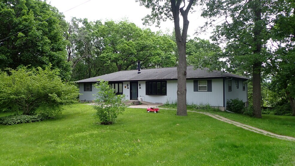 Building Photo - 2314 Fitchburg Rd