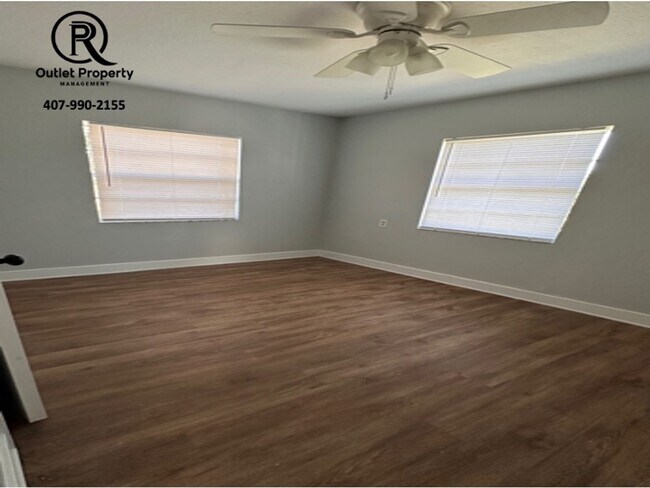 Building Photo - 2600SZL