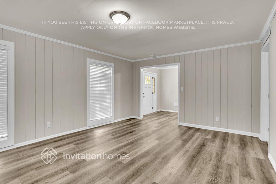 Building Photo - 3640 W Potomac Dr