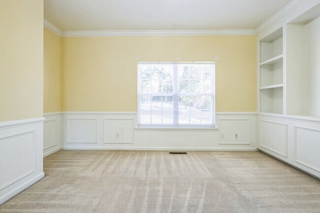 Building Photo - 1104 Walden Pl Dr