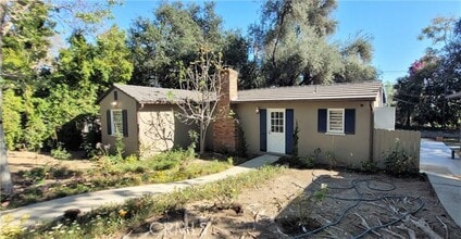 Building Photo - 1845 N Santa Anita Ave