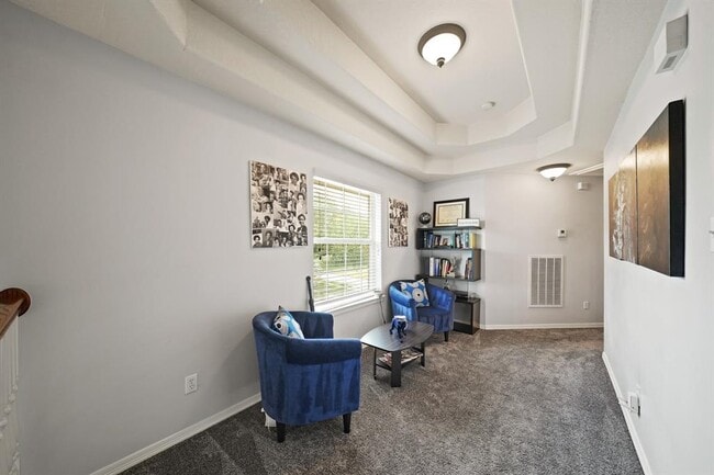 Building Photo - 6426 E Linpar Ct