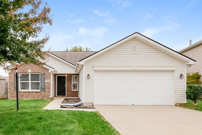 Building Photo - 5544 Wild Horse Dr