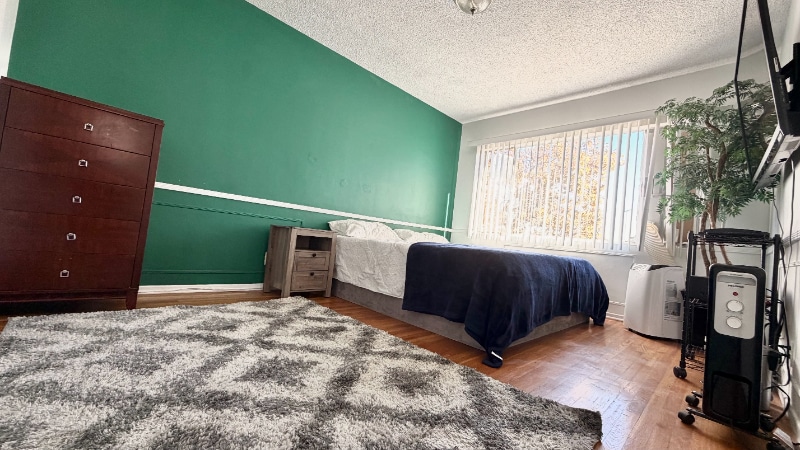 Building Photo - 1135 Glenville Dr