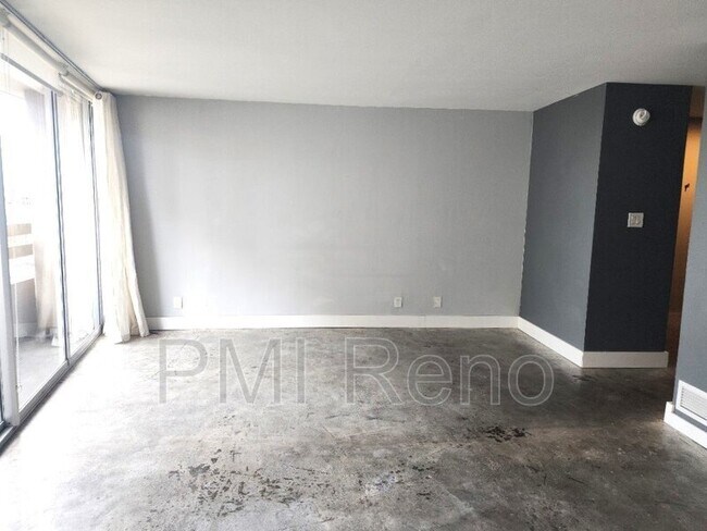 Building Photo - 100 N Arlington Ave