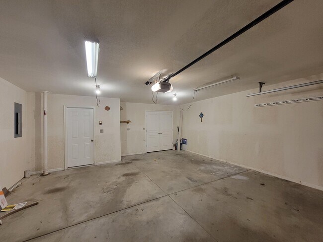 Building Photo - 6320 Douglas Pkwy