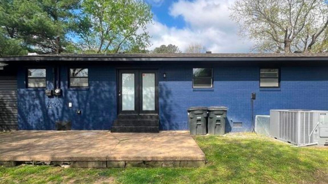 Building Photo - 129 Virginia Dr