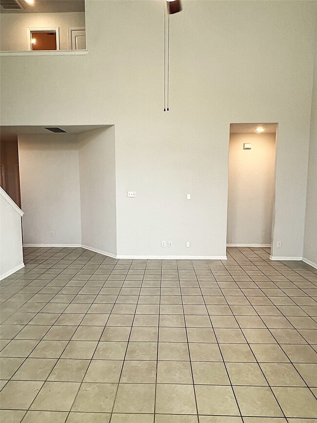 Building Photo - 14302 Beach Pine Trail