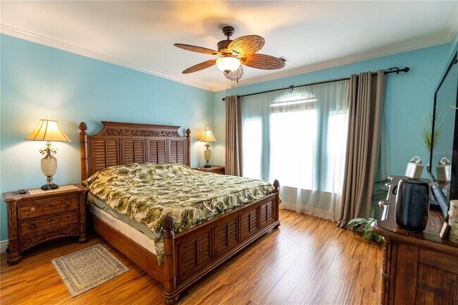 Building Photo - 2724 Via Murano