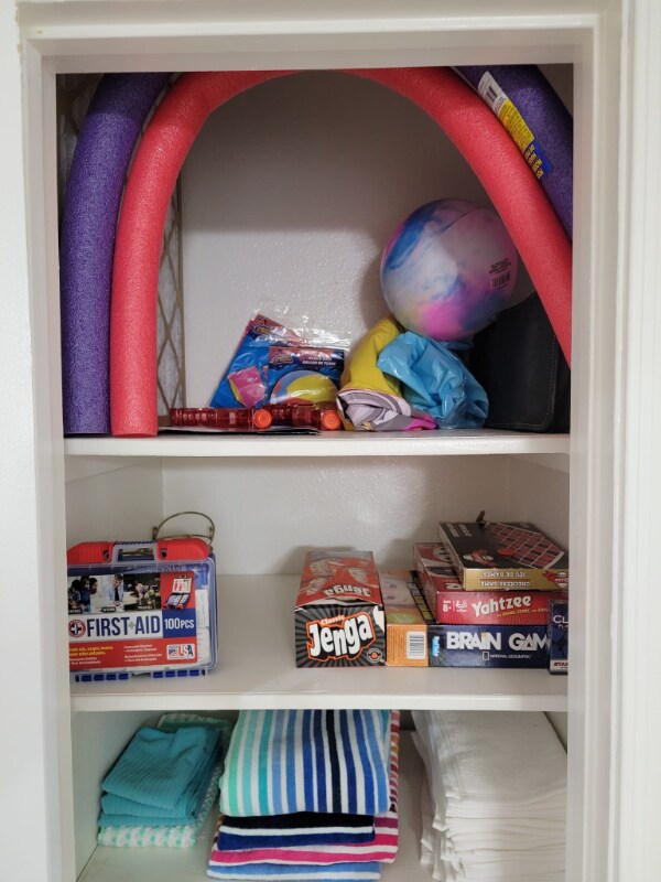 Building Photo - 531 W Del Campo Ave