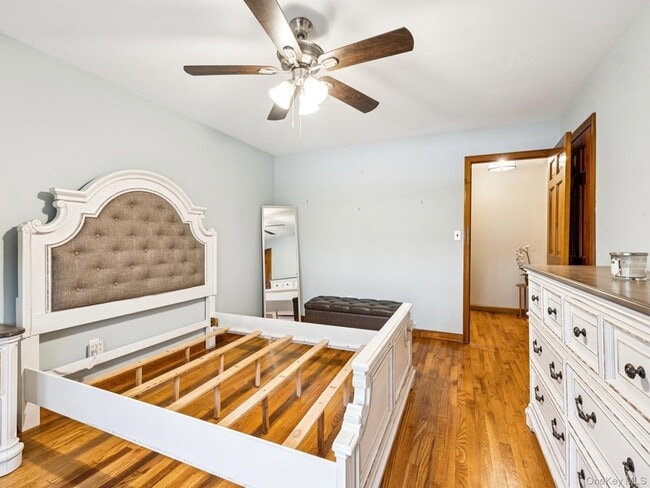 Building Photo - 5 Linda Ct