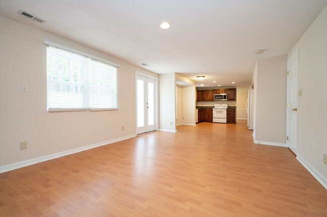 Building Photo - Spacious 3 bedroom home in desirable SW Durham! Super dog friendly with large fenced yard!
